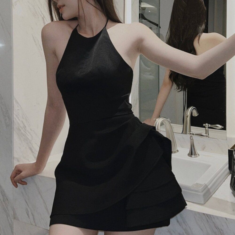 Women Halter Backless Skort Set in Black Size Medium